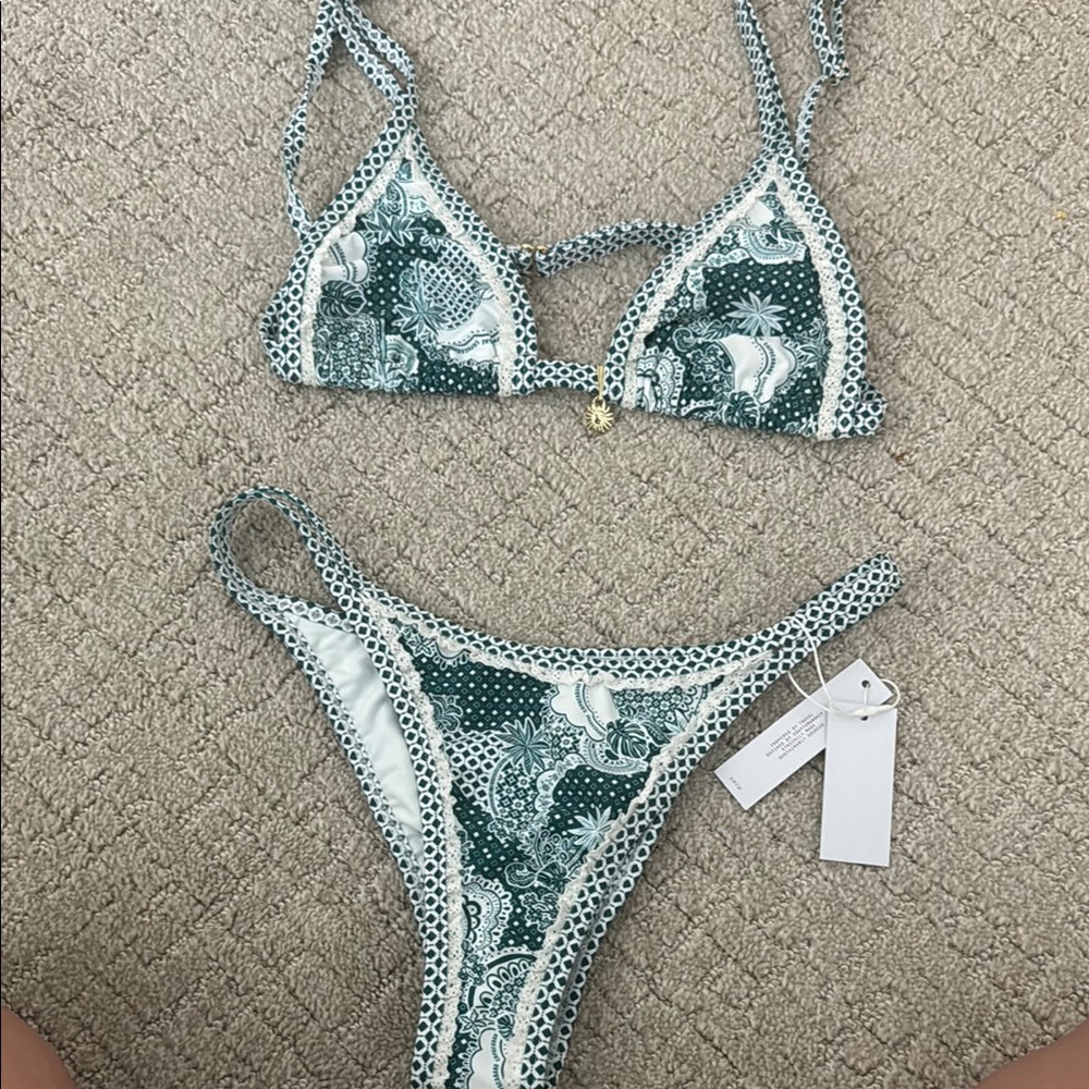 Bydee brasilia pattern bikini set, NWT